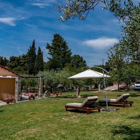 Small Paradise Nikiti  Exterior foto